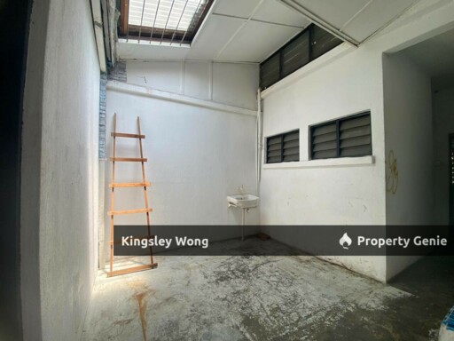 Canning Garden Freehold Single Storey Terrace House Near Bank Schools