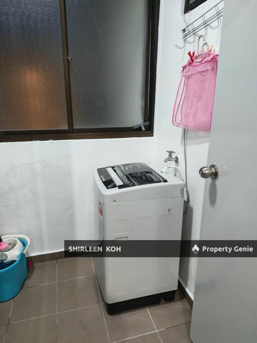 Female Room for Rent at Jentayu Residency @ Tampoi