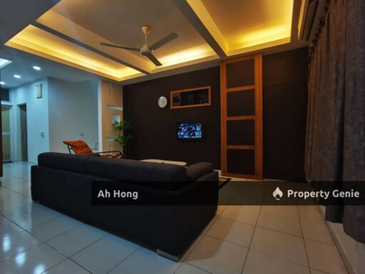 Setia Tropika / Double Storey / 4bedroom / Fully Furnished