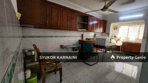 Intermediate Double Storey Terrace Seksyen 19