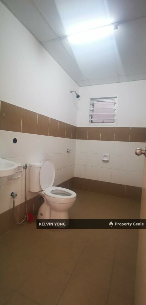 Serunai Apartment - High Floor unit with 2 Carpark Space for Sale
