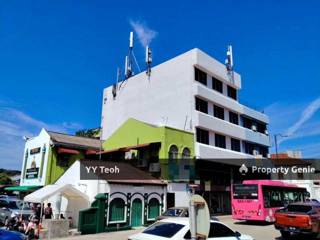 Banda Hilir Near Jonker 5 Storey Commercial Building