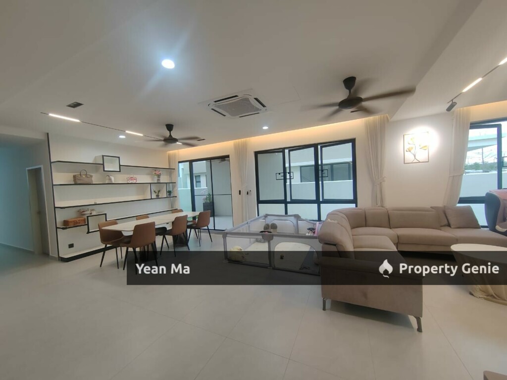 Semi D 2-storey Mallow Kota Emerald Rawang Renovation Unit For Sale