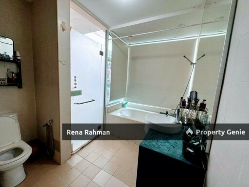 Riana Green East Condominium