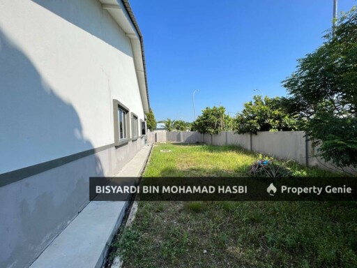 CORNER LOT SINGLE STOREY SEMI DETACHED, TAMAN SRI RAMPAI SEKSYEN 30 SHAH ALAM .