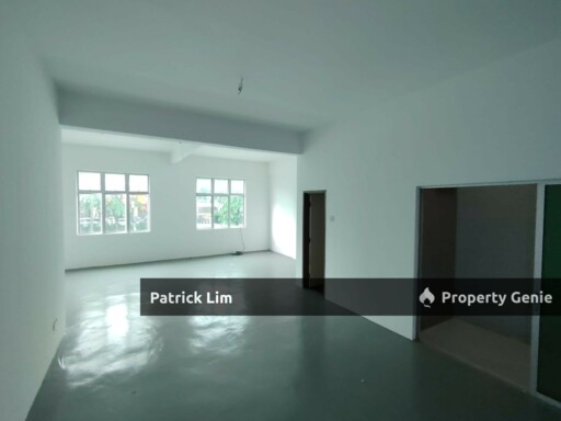 HOT RENTAL | Bukit Beruang (1st Floor) Shop Lot For Rent