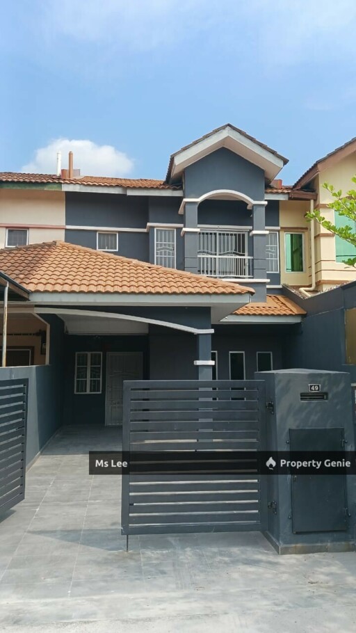 Renovated 2 Storey House @ Bandar Puteri, Klang - Sale Below Bank Value Rm142k