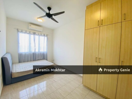 CORNER UNIT, PARTIALLY FURNISHED & 2 PARKING | PANGSAPURI PUTRA, TAMAN PUTRA IMPIAN, BANDAR SERI PUTRA, KAJANG