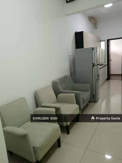 Female Room for Rent at Suriamas Suites Condominium @ Larkin JB Town