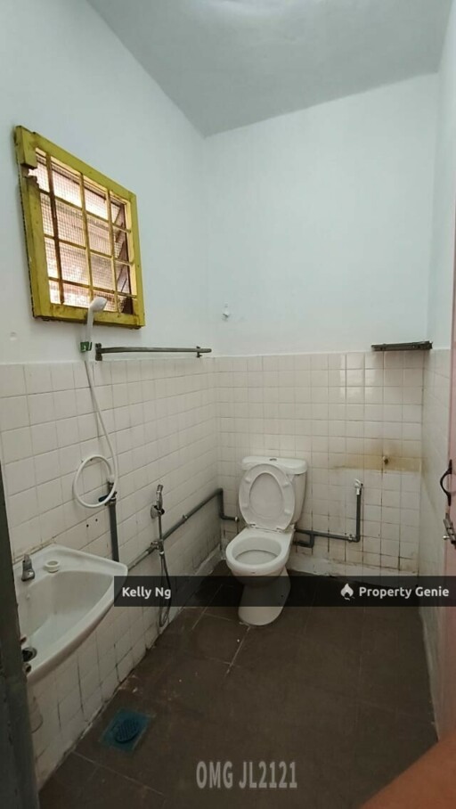 Double Sty House At Jalan Raya Timur Kota Raja Klang For Rent