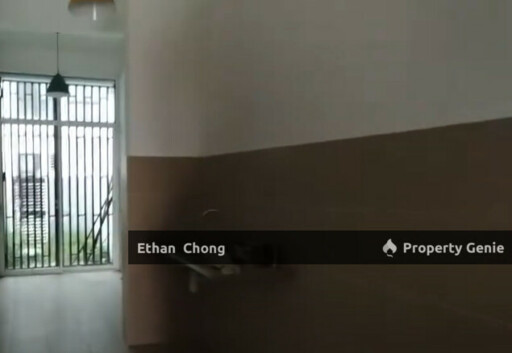 Elmina Garinia Super Intermediate House For Sale