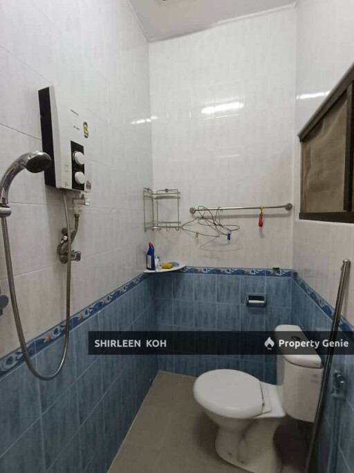 Room for rent at Taman Pelangi @ Johor  Bahru