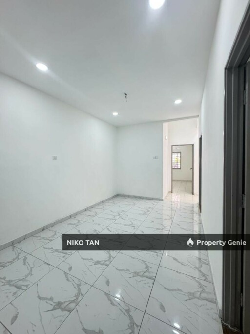 Jalan Santalia Single Storey with Unblock View For Sale