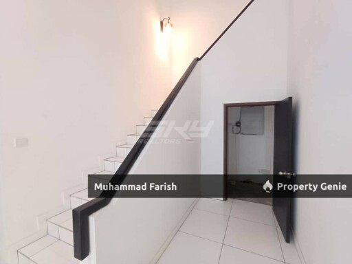 Semi D 2 Tingkat Hijauan Valdor🏠