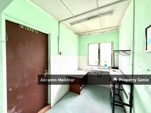 FLAT DESA PETALING, KL