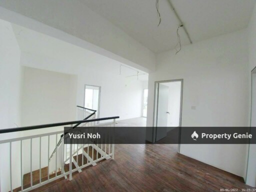 DOUBLE STOREY CASA VIEW @ CYBERSOUTH