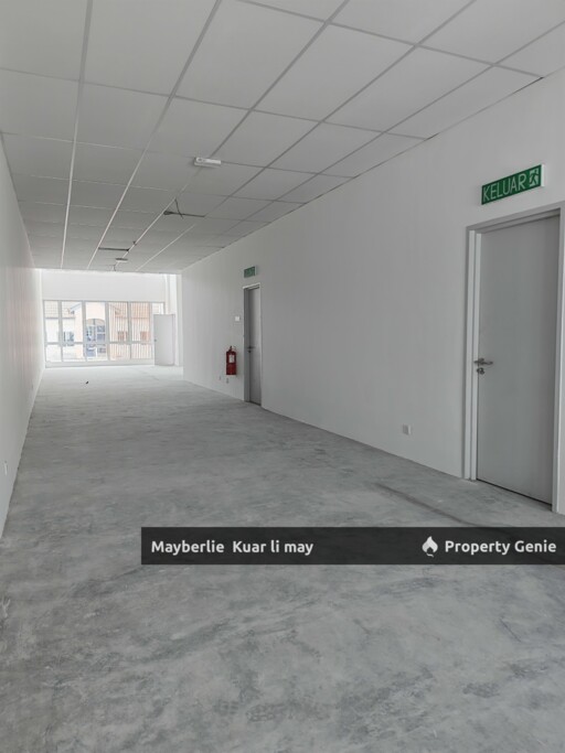 Bandar Tasik Puteri RM1.95Mil (ROI5.17%)3 Storey Shop For Sale