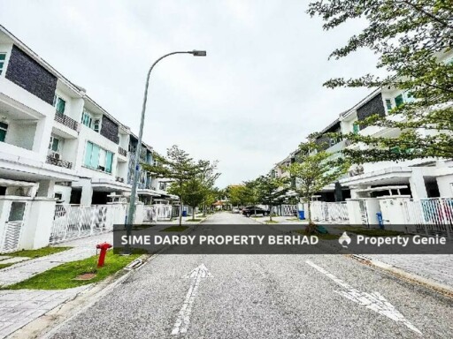 Lagenda Waterfront Homes