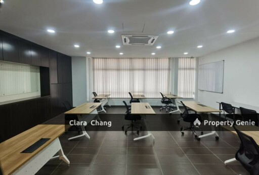 Taman Molek Fully Furnished Second Floor Office