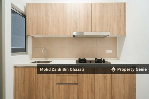 Fully Furnished 3 Bedrooms Condo @ Lakefront Resident