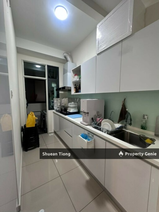 8scape Residence @ Taman Perling for Sale!!