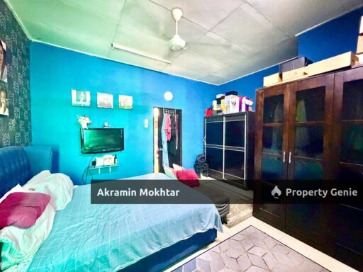 Renovated & Nearby MRT | Double Storey Terrace Taman Dato Demang, Seri Kembangan