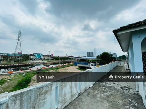 Kampung Enam Double Storey Semi D