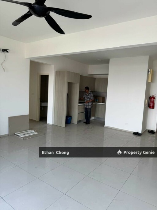 Gravit 8 Residence Partial Furnished For Sale