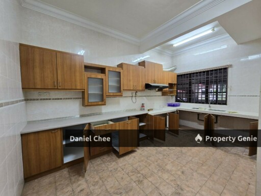 Ipoh Meru Valley 2.5 Storey Super Link House For Sale