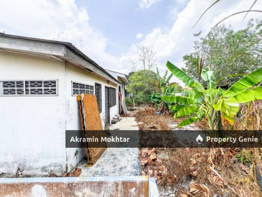 FREEHOLD & END LOT | 1 Storey Terrace House Taman Semenyih