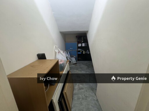 Rini height mutiara rini Double Story Terrace house