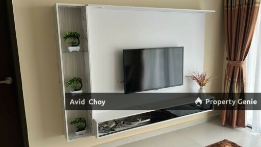 Central Park, 2 Bedrooms (Fully Furnished and Fully Renovated)