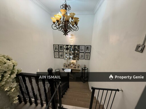 [END LOT & RENOVATED + FURNISHED] SEMI-D 2 TINGKAT TAMAN PANTAI INDAH BESERAH, KUANTAN