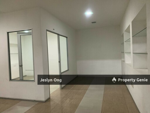 1.5 Storey Semi-Detached Factory at Desa Cemerlang for Sale