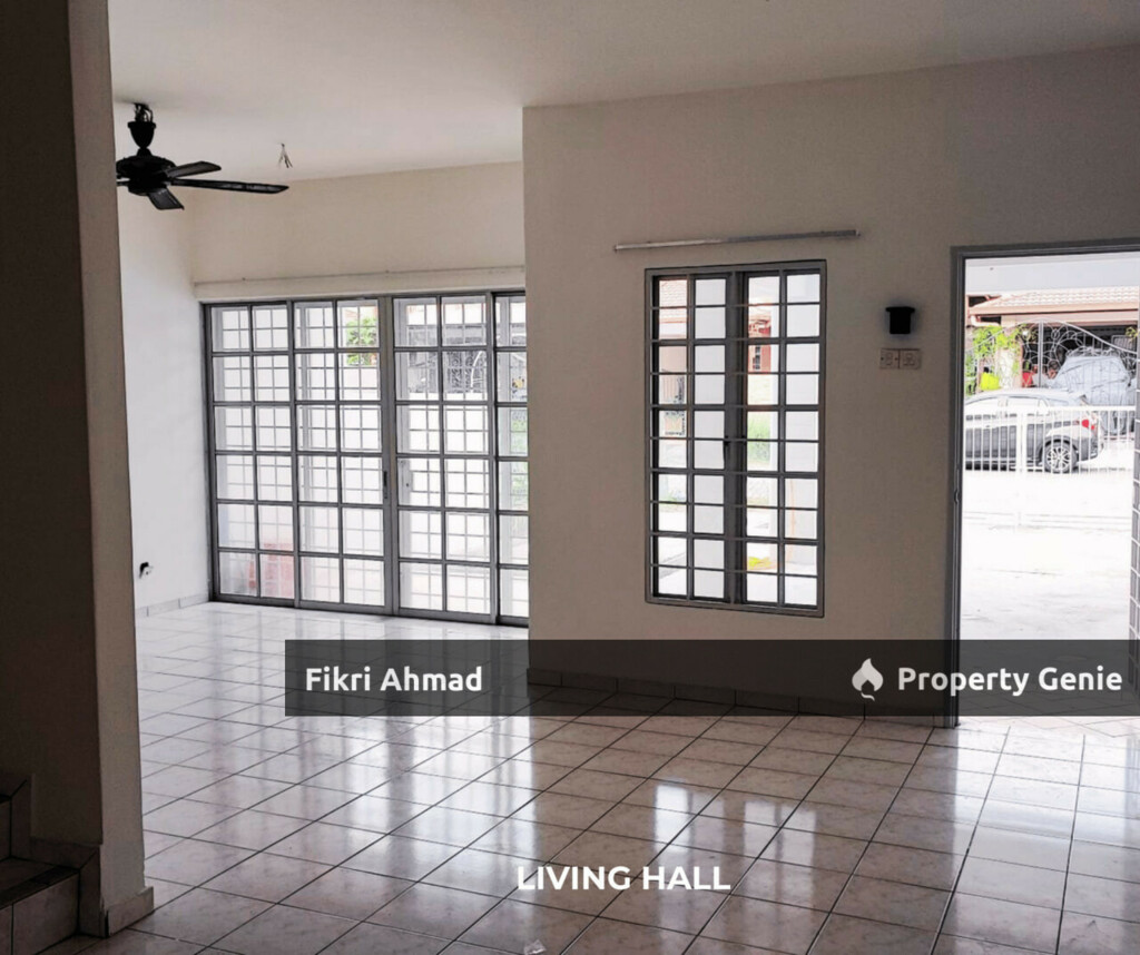 FOR RENT: 2 Storey Terrace House Bandar Kinrara BK5 Puchong