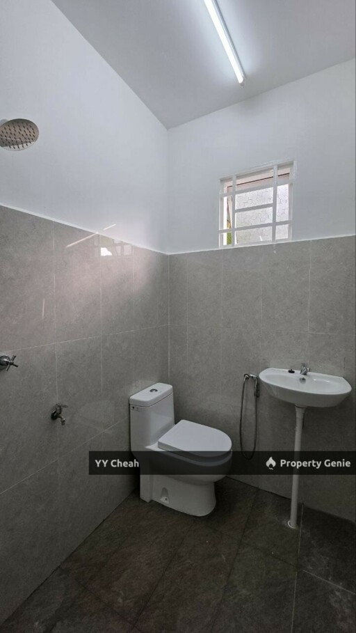 Ampang Ipoh 2 Storey For Sale 20x80 Fully Renovated Modern, 5 Rooms