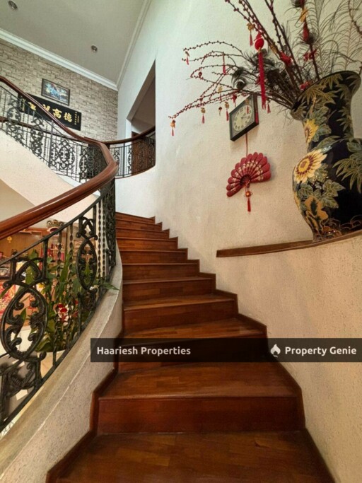 Bungalow Jalan Tembusu Taman Bukit Rinting Masai For Sale