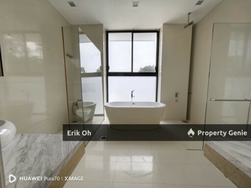 Luxury 3-Storey Corner Bungalow with Pool @ Twin Palm Sungai Long- For Sale