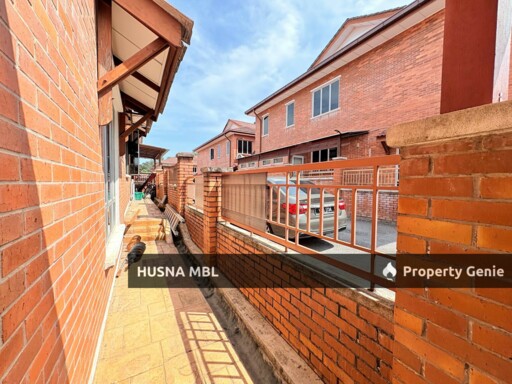 End Lot 2 Storey Terrace Alam Budiman Seksyen U10 Shah Alam 4 Bilik Extra Tanah
