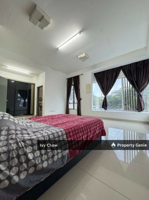 Taman Seri Austin Cluster house for rent