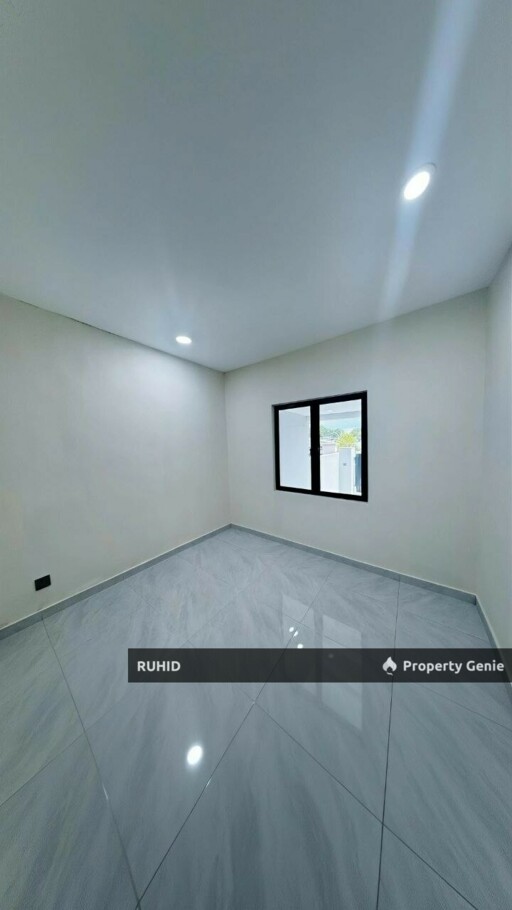Taman Abad Single Storey Terrace House | 4 Bedrooms 3 Bathrooms | Freehold