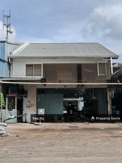 Skudai / Jalan Silat Goyong / Double Factory