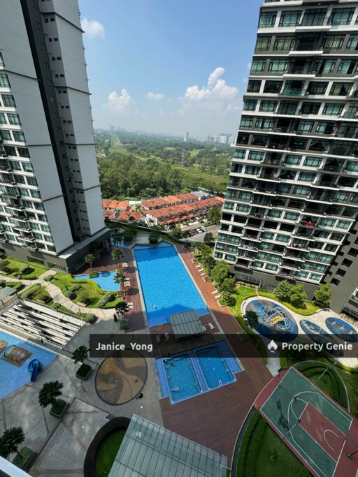 Molek Regency@ Molek
