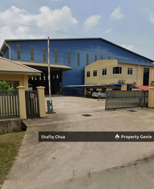 Side by Side Warehouse Factory Teluk Kalong, Kemaman Terengganu