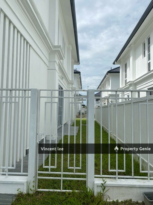 Stoneridge Eco Majestic Semi-D 32X85 Unblock view and Facing Garden view, Semenyih