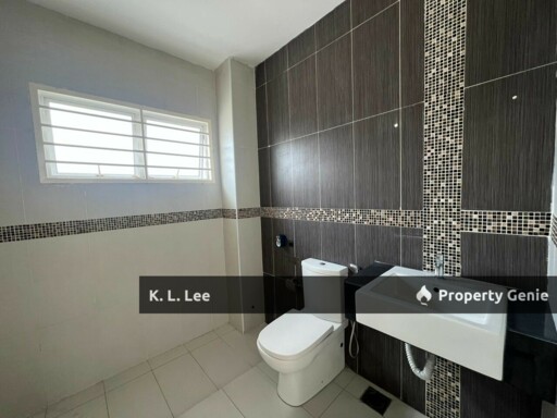 🏡 Spacious Family Home in D’Kayangan Shah Alam | RM1.2M Negotiable