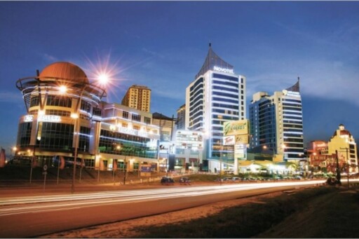 1Borneo Hypermall