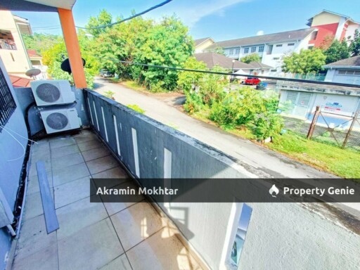 Facing Open & Renovated | Double Storey Terrace, Taman Saujana Puchong SP1 Puchong.