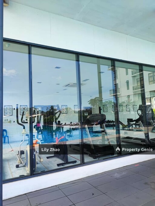 The Suritz Condo @ Kolombong for Sale - Corner Lot | High Floor | Low Density