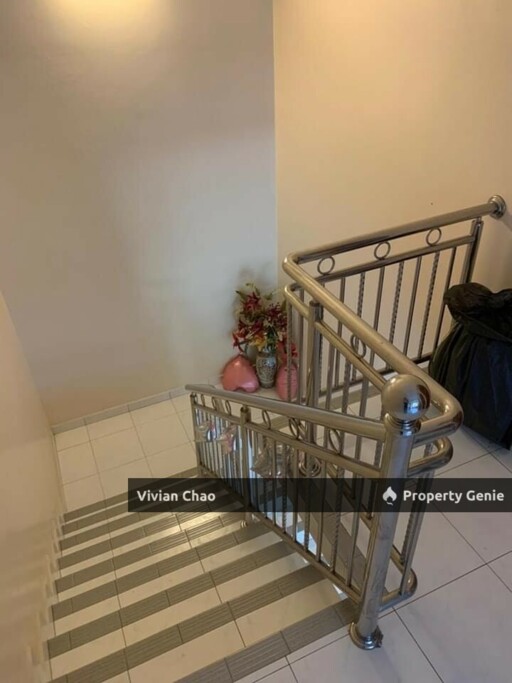 Freehold Double Storey Semi-D in Mansion Park for Sale